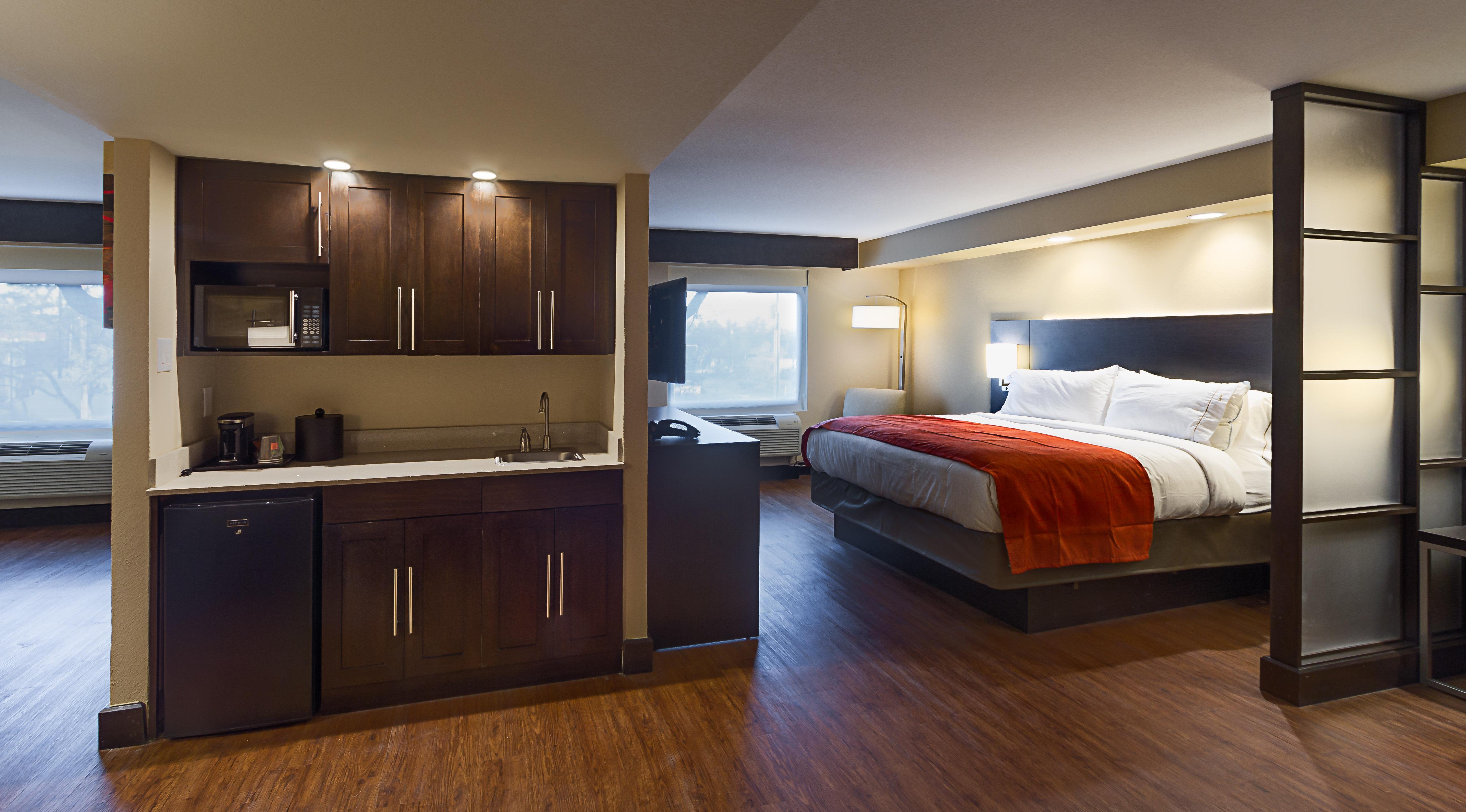 Holiday Inn Express & Suites San Antonio Medical - Six Flags By Ihg Esterno foto