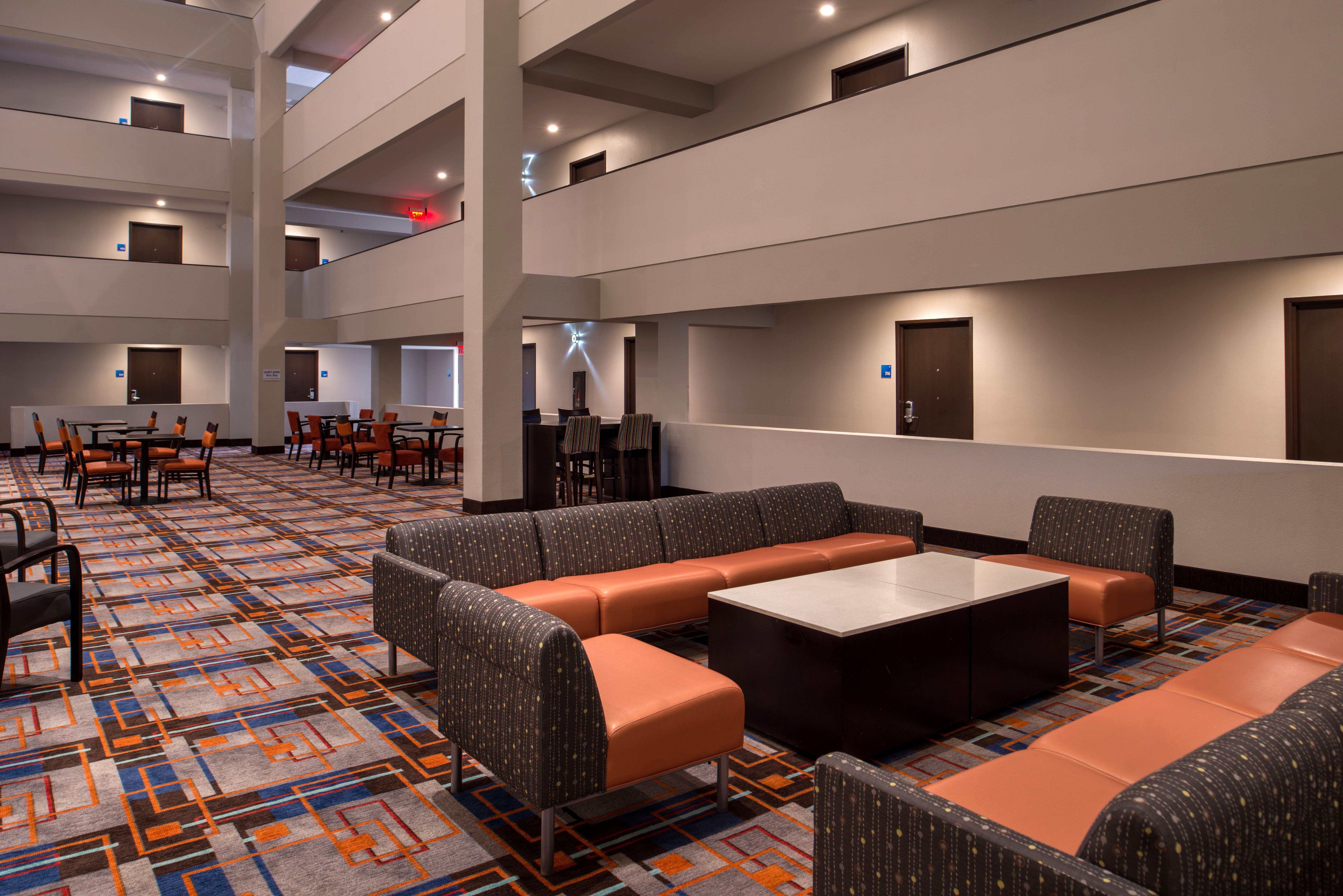 Holiday Inn Express & Suites San Antonio Medical - Six Flags By Ihg Esterno foto