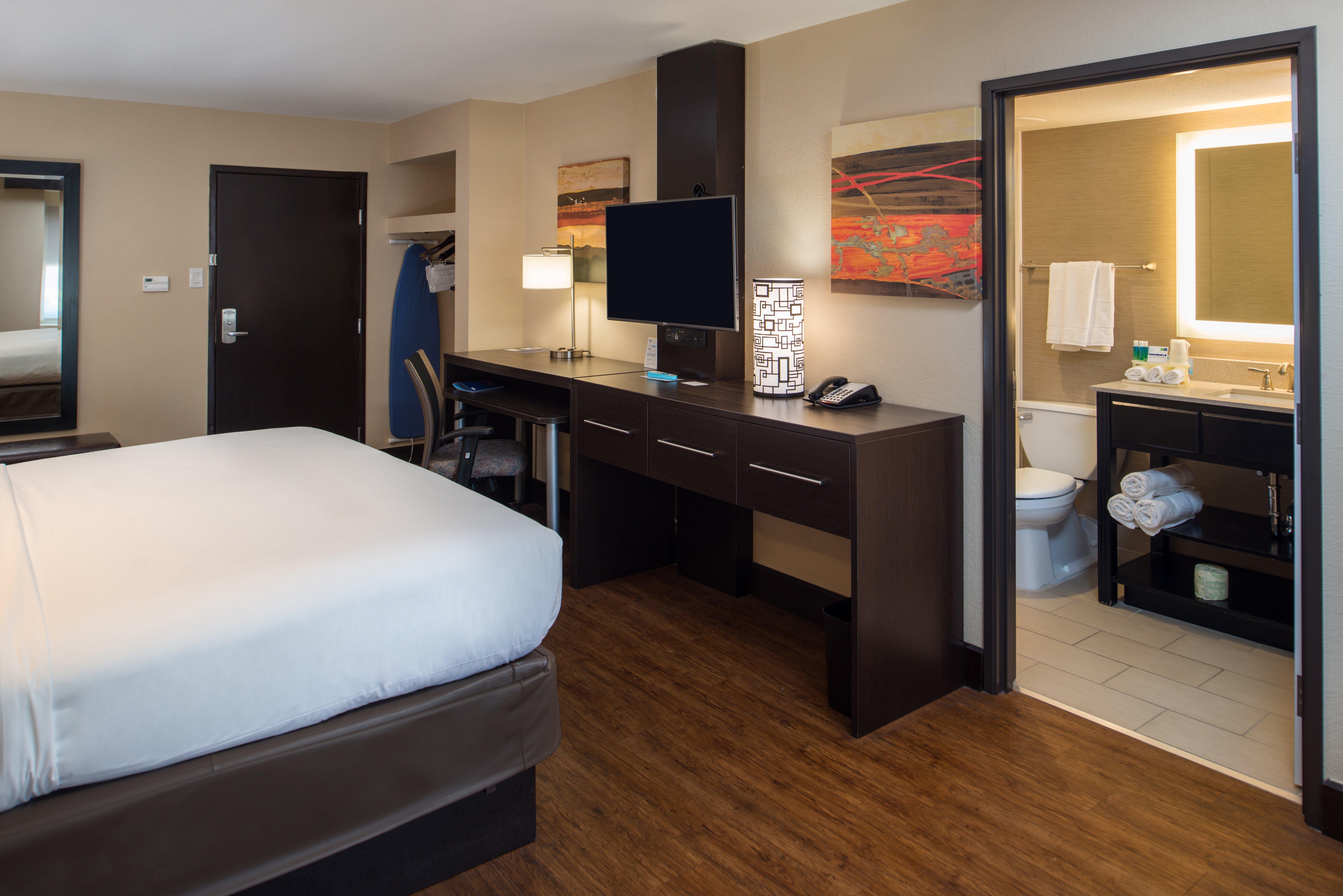 Holiday Inn Express & Suites San Antonio Medical - Six Flags By Ihg Esterno foto