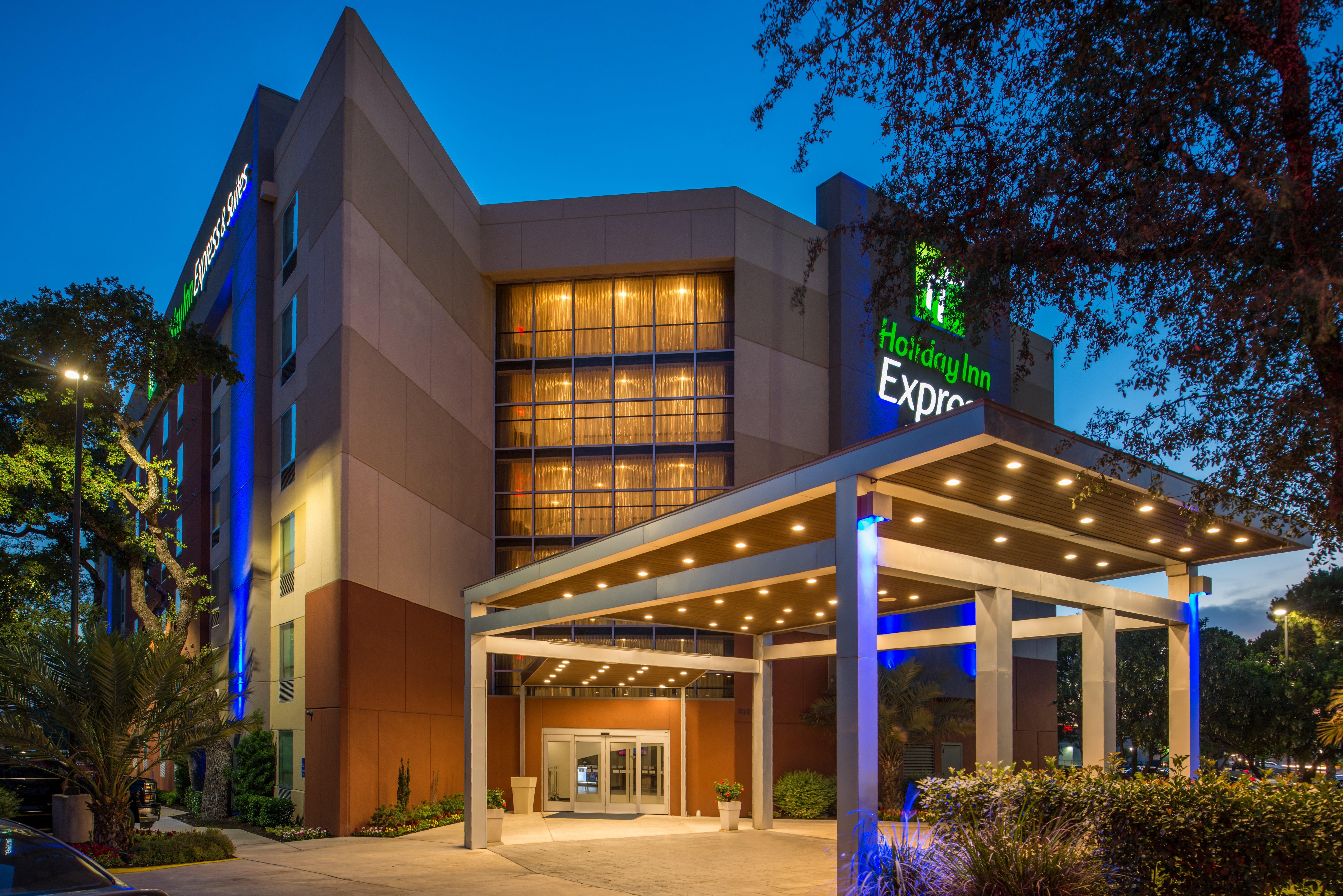 Holiday Inn Express & Suites San Antonio Medical - Six Flags By Ihg Esterno foto